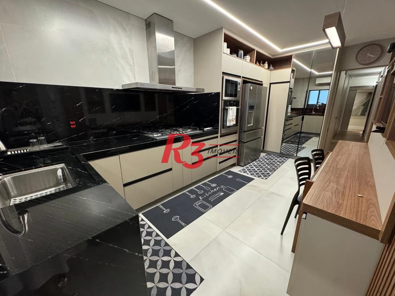 Apartamento com 2 dormitórios, 192 m² - venda por R$ 2.300.000,00 ou aluguel por R$ 24.956,70/mês - Aparecida - Santos/SP