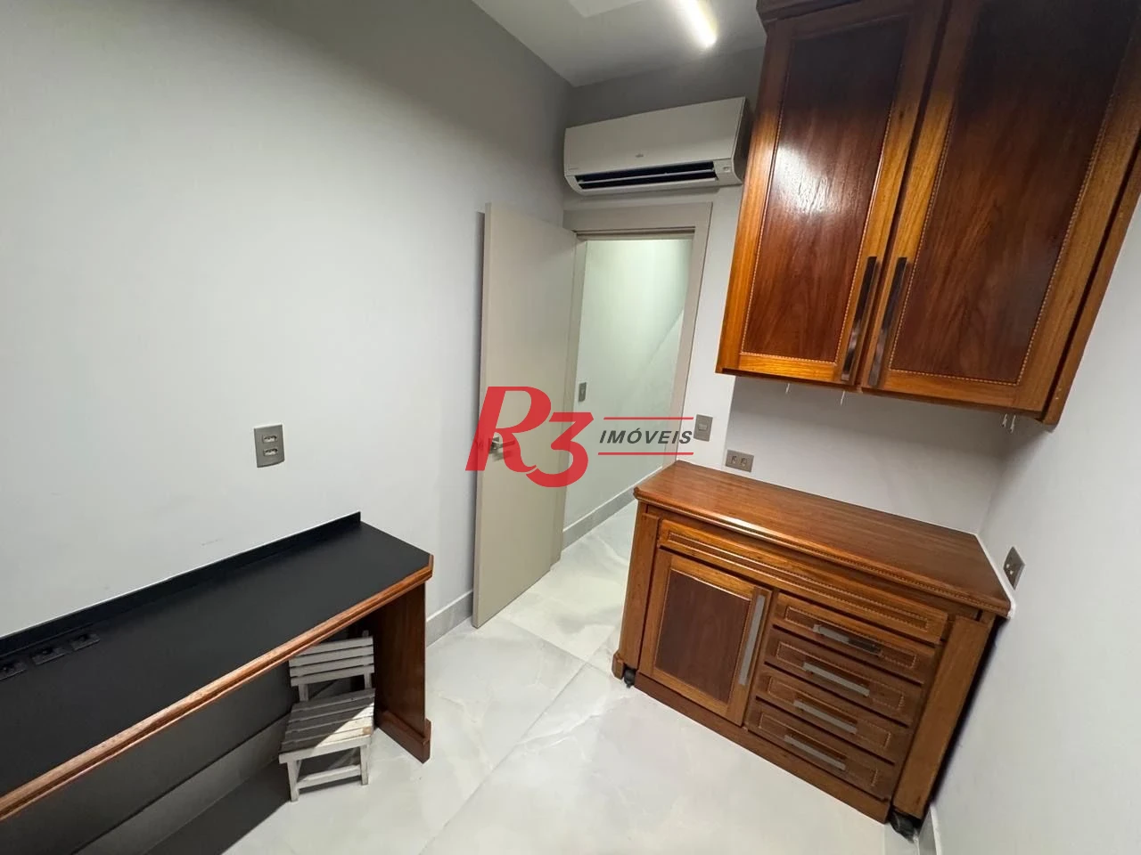 Apartamento com 2 dormitórios, 192 m² - venda por R$ 2.300.000,00 ou aluguel por R$ 24.956,70/mês - Aparecida - Santos/SP