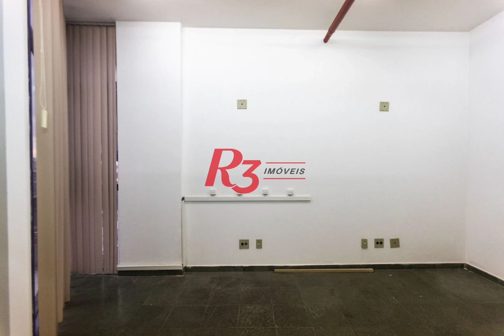 Sala para alugar, 72 m² por R$ 2.500,00/mês - Encruzilhada - Santos/SP
