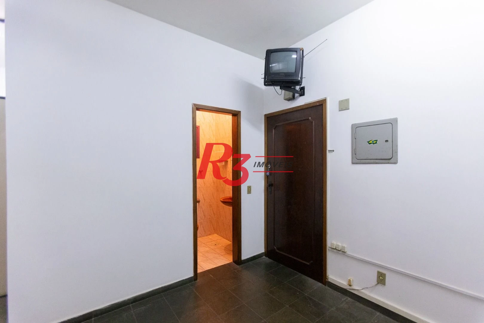 Sala para alugar, 72 m² por R$ 2.500,00/mês - Encruzilhada - Santos/SP