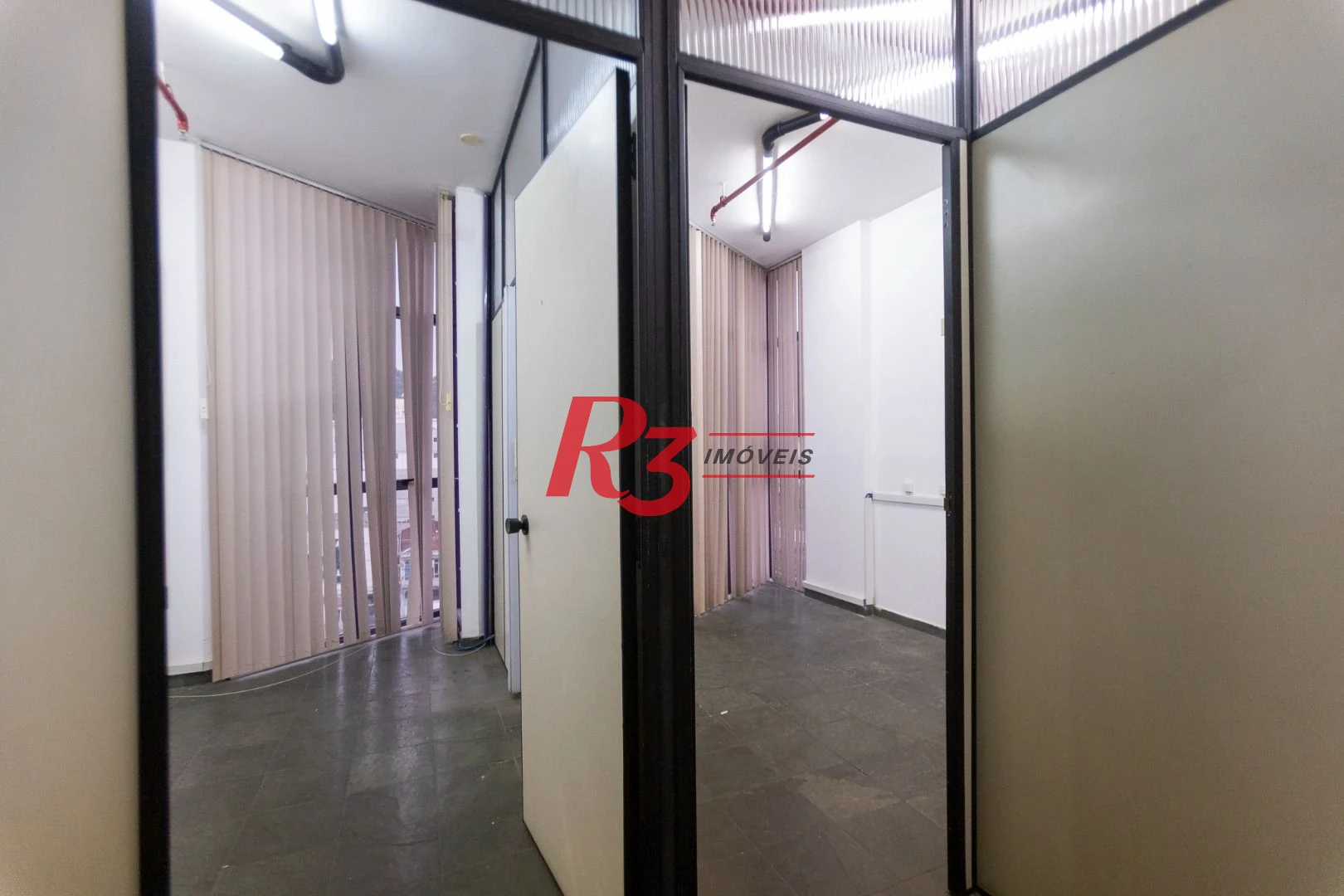 Sala para alugar, 72 m² por R$ 2.500,00/mês - Encruzilhada - Santos/SP
