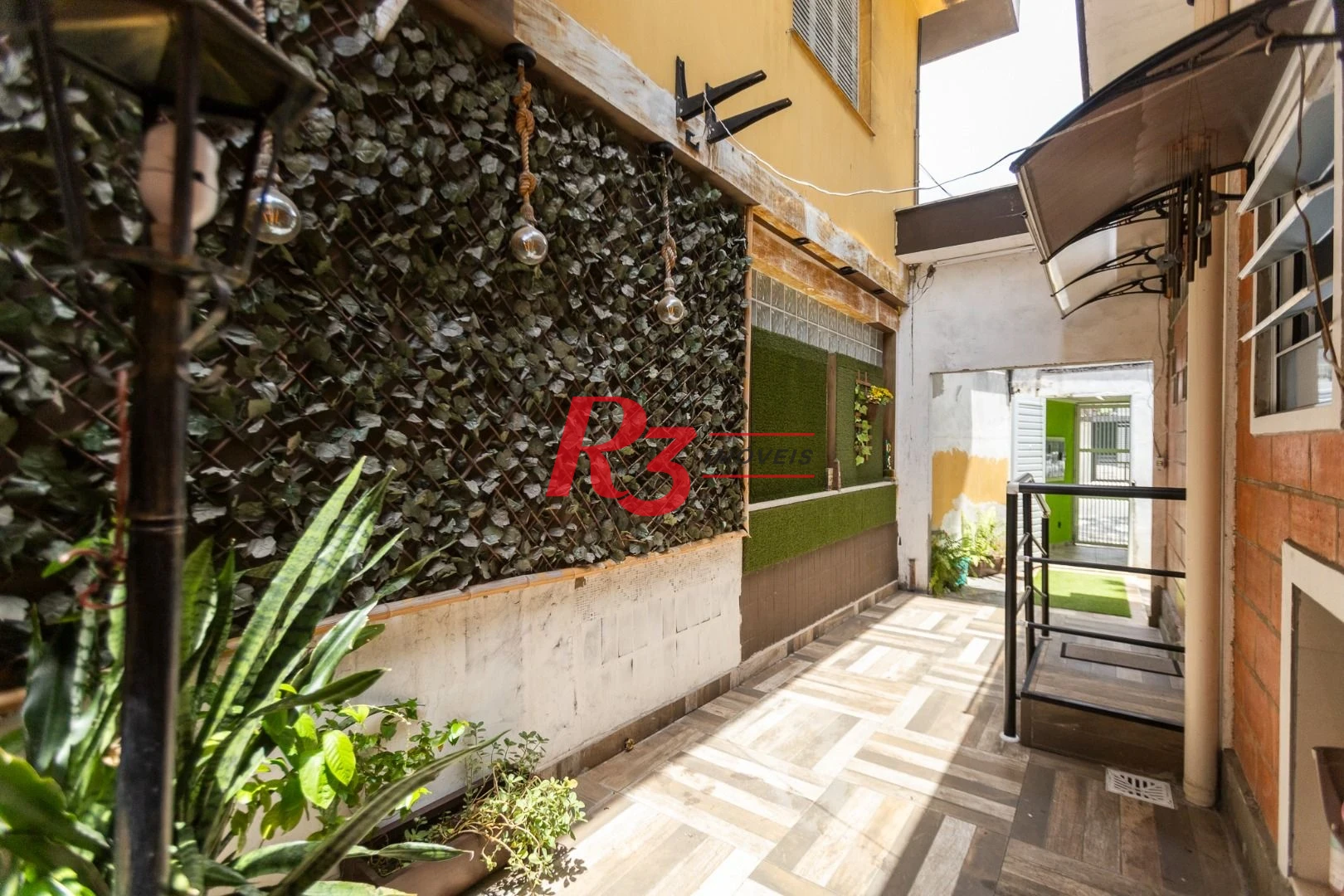 Terreno à venda, 510 m² por R$ 2.650.000,00 - Macuco - Santos/SP