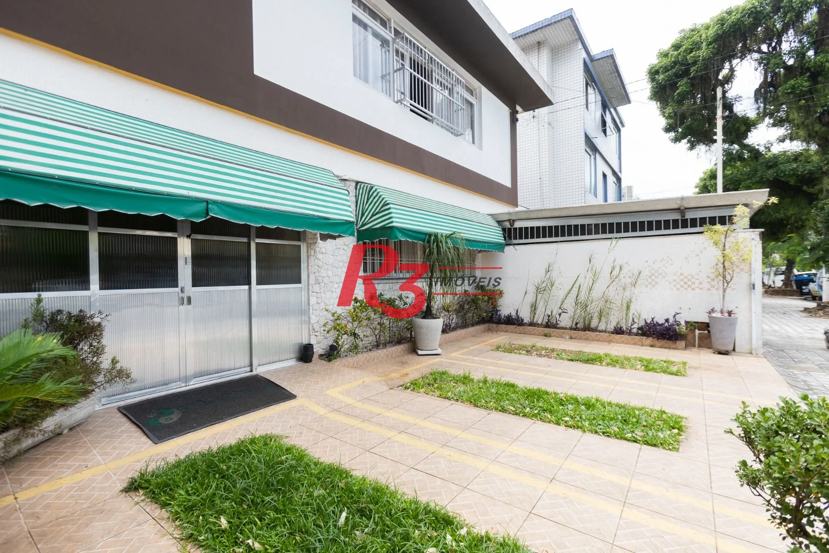 Terreno à venda, 510 m² por R$ 2.650.000,00 - Macuco - Santos/SP