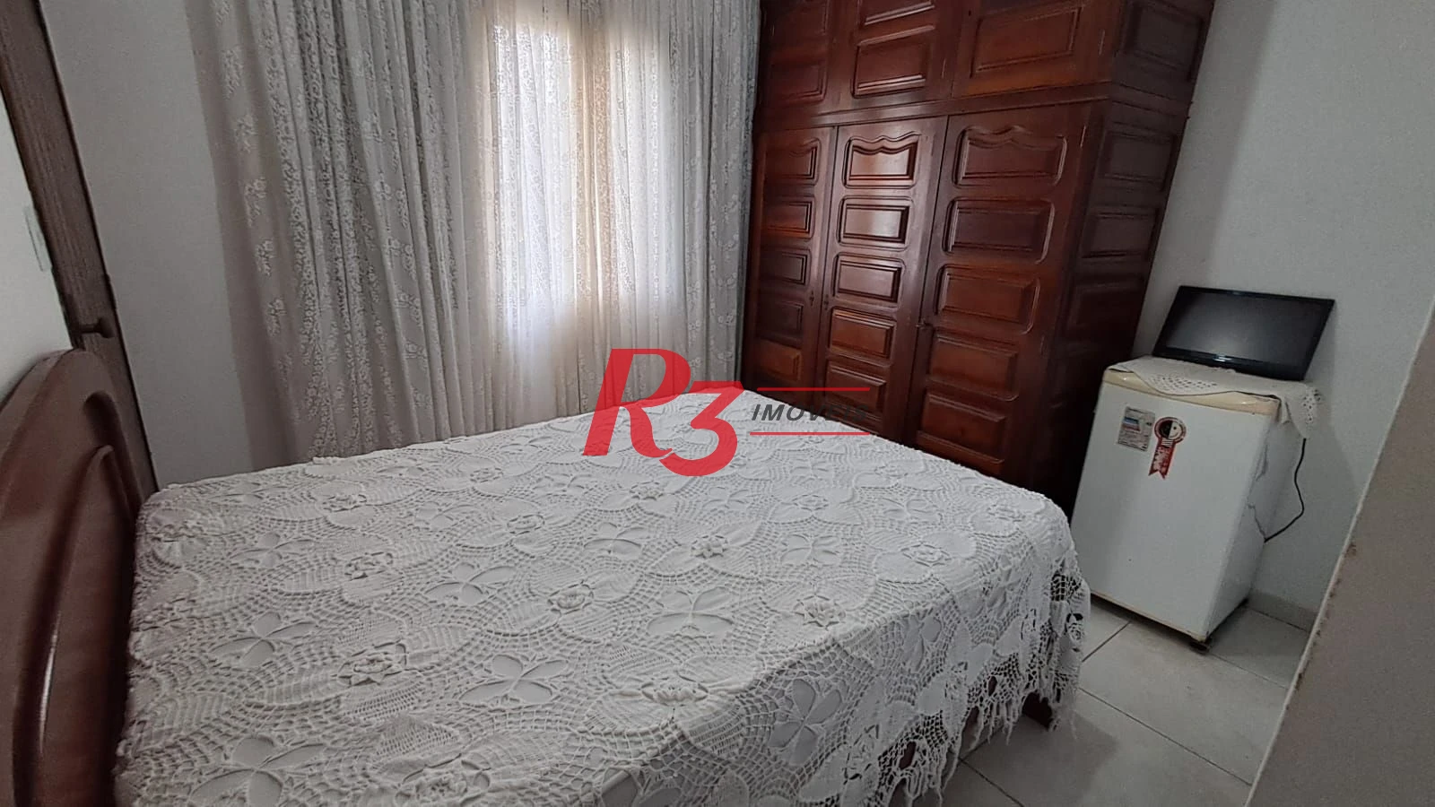 Sobrado à venda, 268 m² por R$ 1.200.000,00 - Solemar - Praia Grande/SP