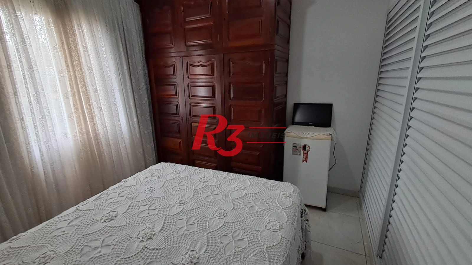 Sobrado à venda, 268 m² por R$ 1.200.000,00 - Solemar - Praia Grande/SP