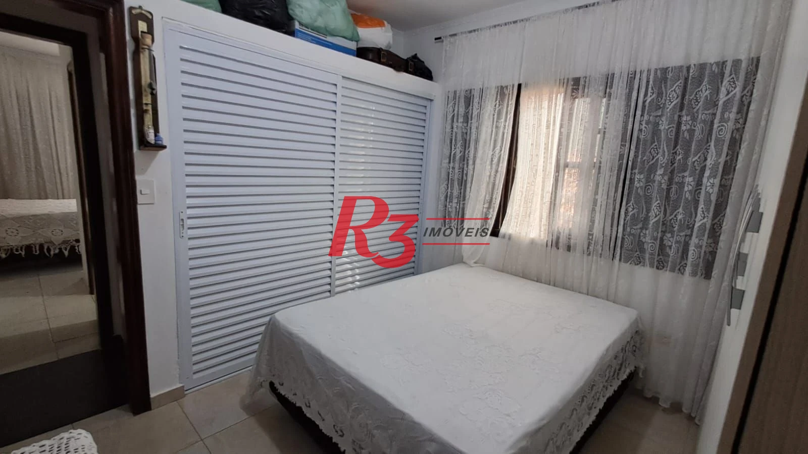 Sobrado à venda, 268 m² por R$ 1.200.000,00 - Solemar - Praia Grande/SP