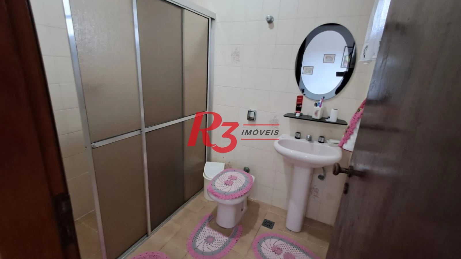 Sobrado à venda, 268 m² por R$ 1.200.000,00 - Solemar - Praia Grande/SP