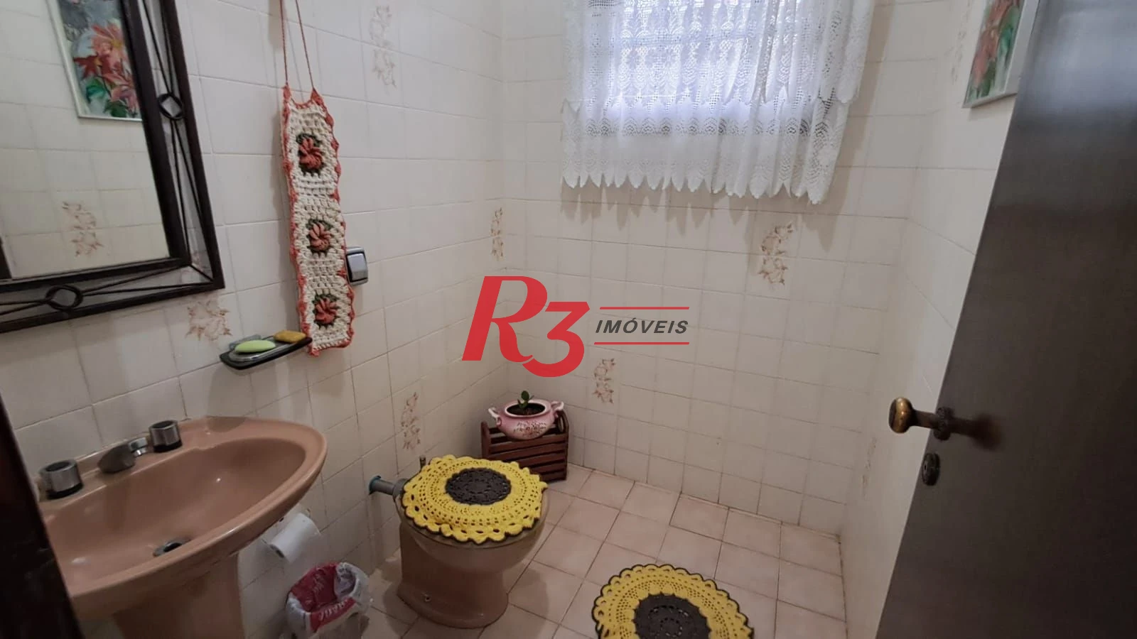 Sobrado à venda, 268 m² por R$ 1.200.000,00 - Solemar - Praia Grande/SP