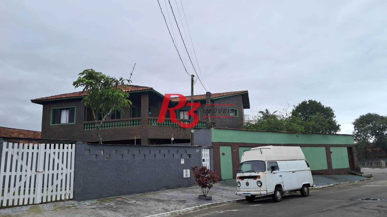 Sobrado à venda, 268 m² por R$ 1.200.000,00 - Solemar - Praia Grande/SP