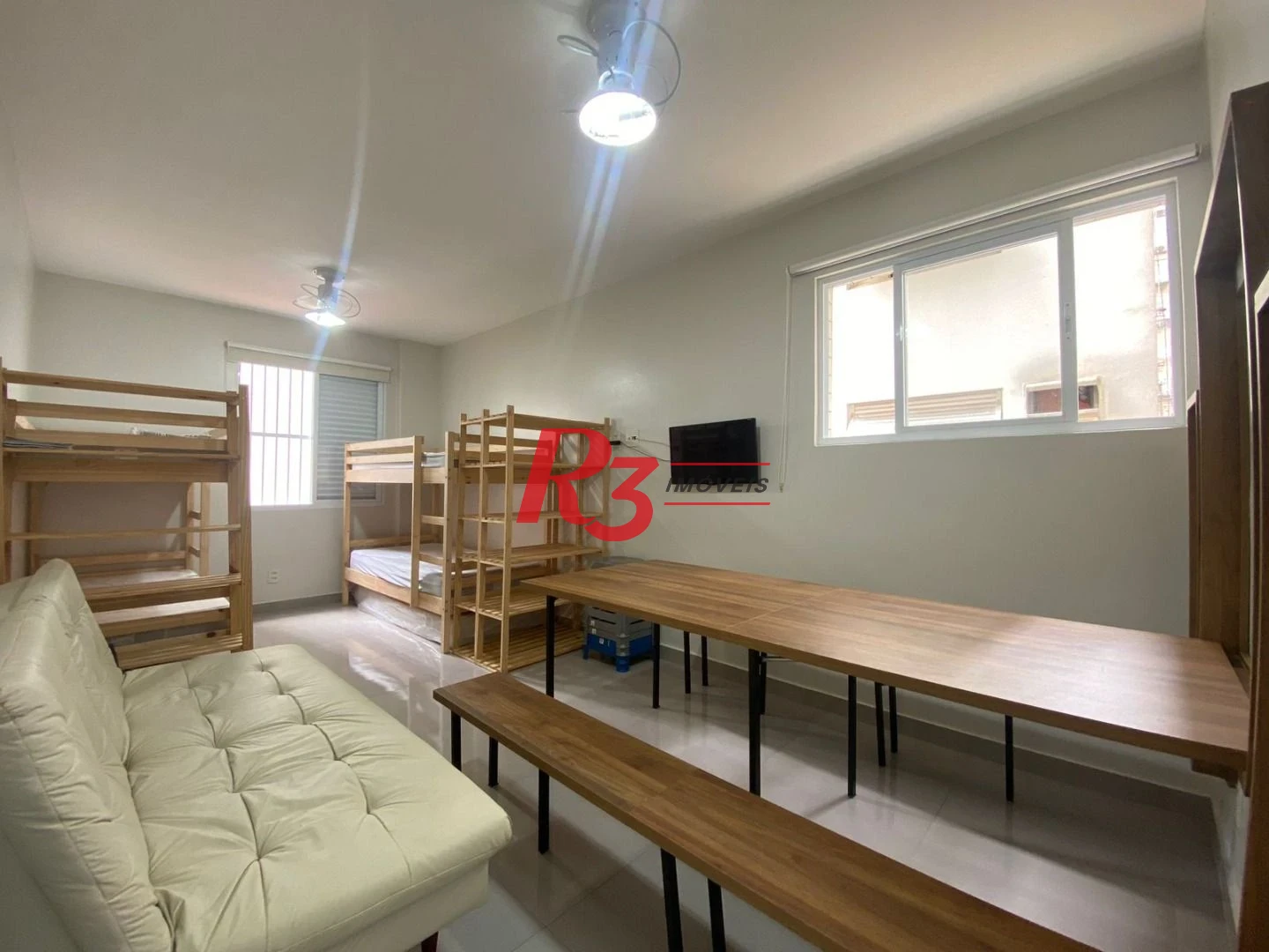 Kitnet com 1 dormitório à venda, 33 m² por R$ 350.000,00 - Gonzaga - Santos/SP