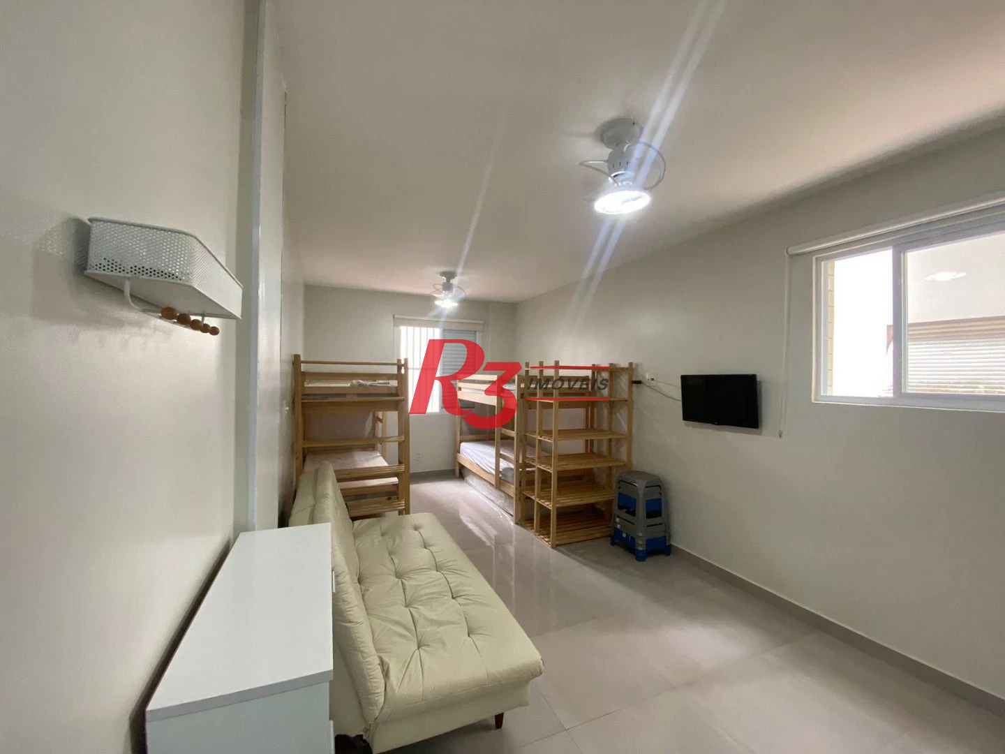 Kitnet com 1 dormitório à venda, 33 m² por R$ 350.000,00 - Gonzaga - Santos/SP