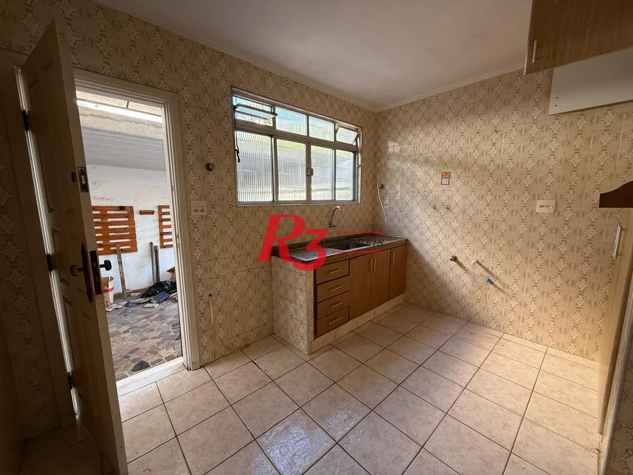 Sobrado para alugar, 164 m² por R$ 7.900,00/mês - Embaré - Santos/SP