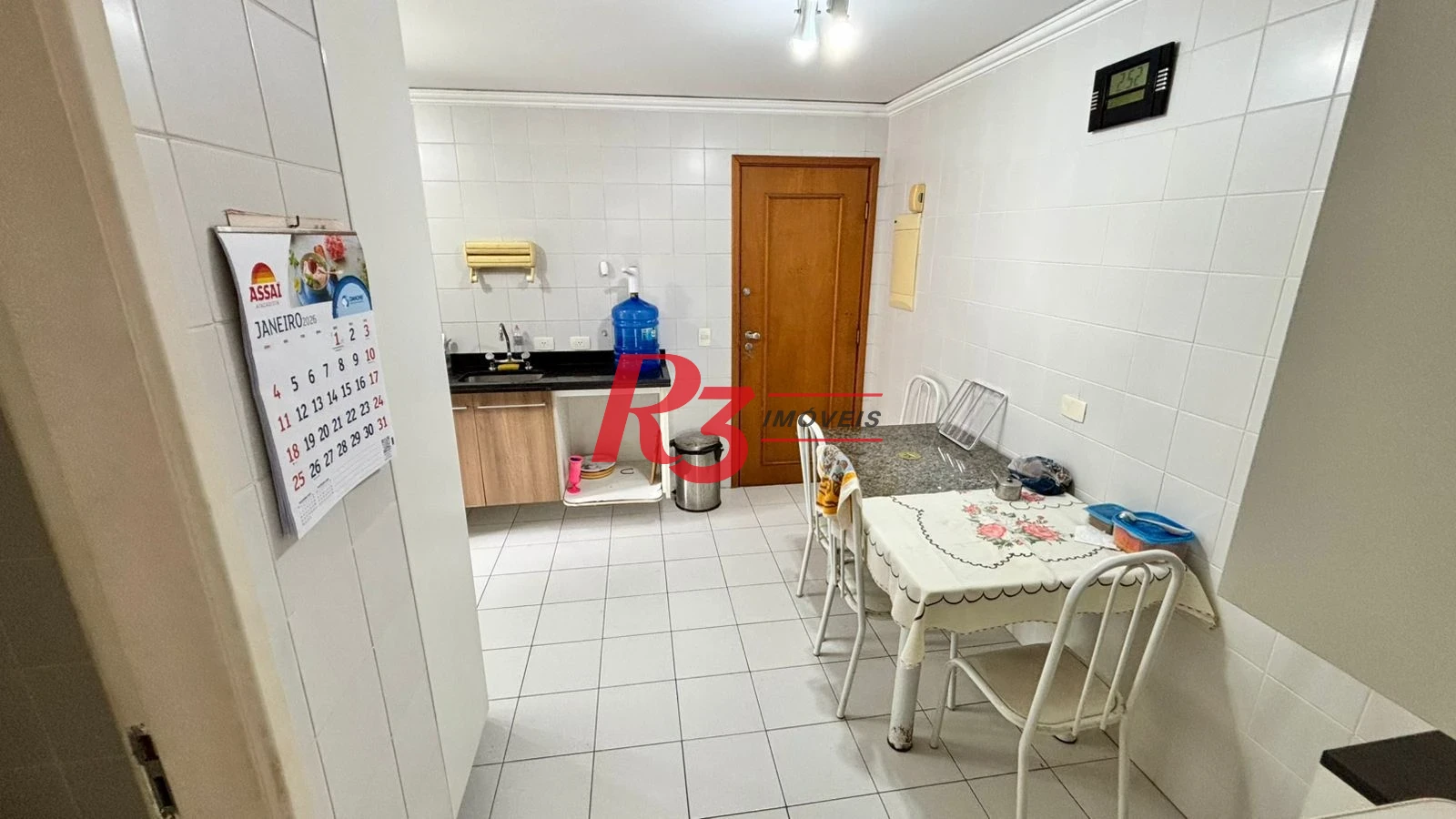 Cobertura com 3 dormitórios à venda, 172 m² por R$ 1.890.000,00 - Pompéia - Santos/SP