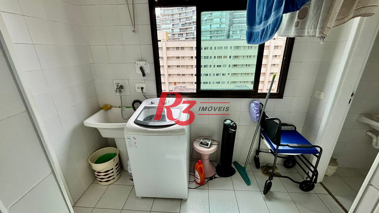Cobertura com 3 dormitórios à venda, 172 m² por R$ 1.890.000,00 - Pompéia - Santos/SP