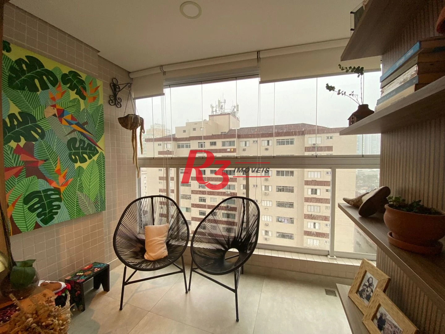 Apartamento com 2 dormitórios à venda, 66 m² por R$ 910.000,00 - Campo Grande - Santos/SP