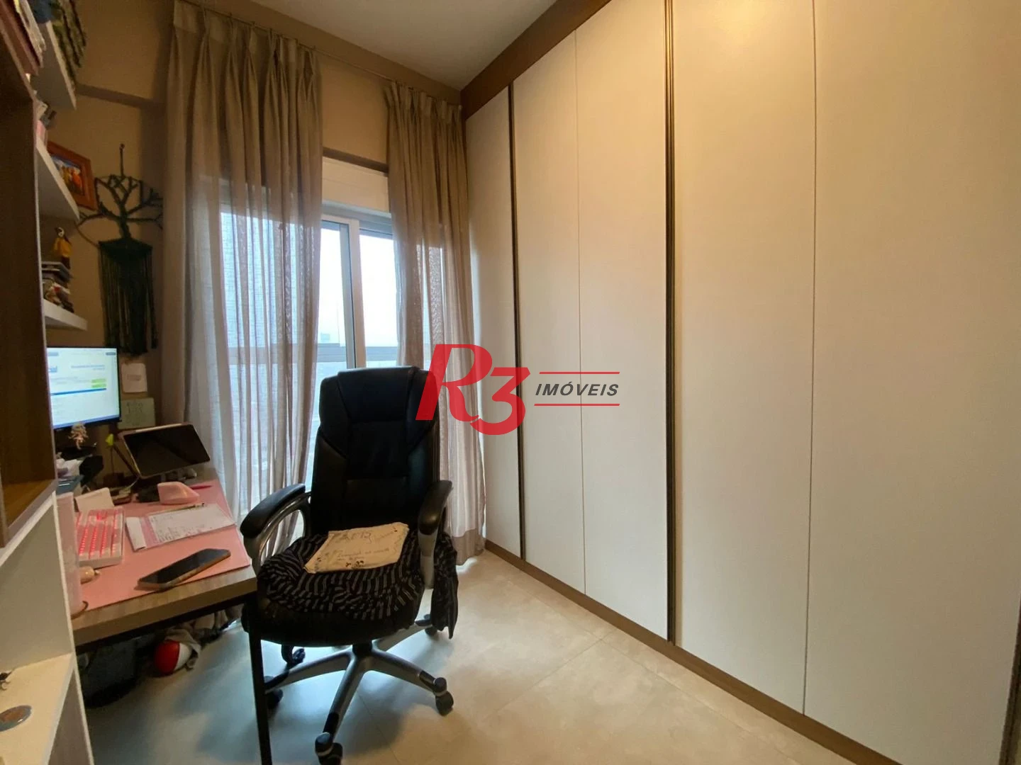 Apartamento com 2 dormitórios à venda, 66 m² por R$ 910.000,00 - Campo Grande - Santos/SP