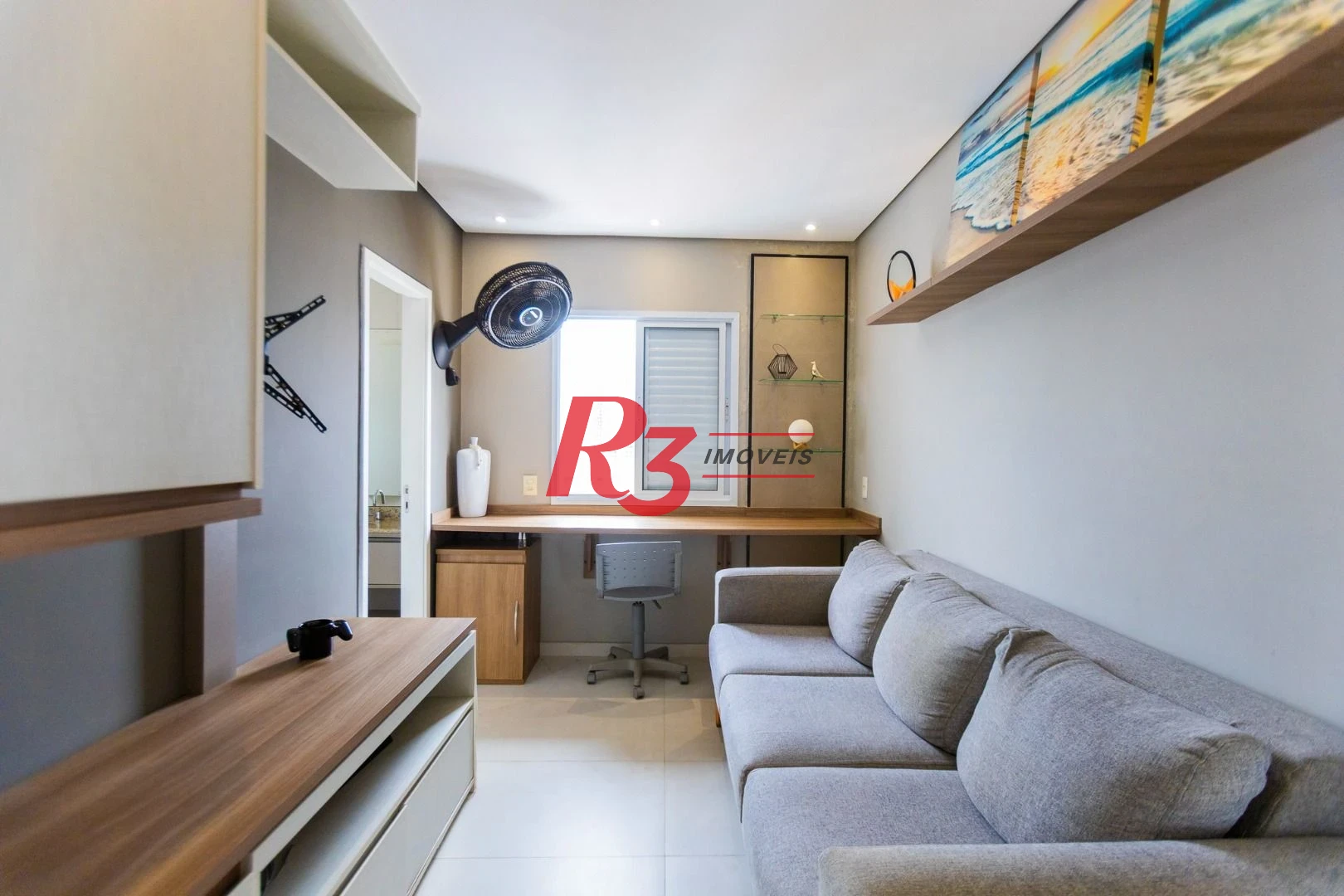 Apartamento com 3 dormitórios para alugar, 104 m² por R$ 10.000,00/mês - Gonzaga - Santos/SP