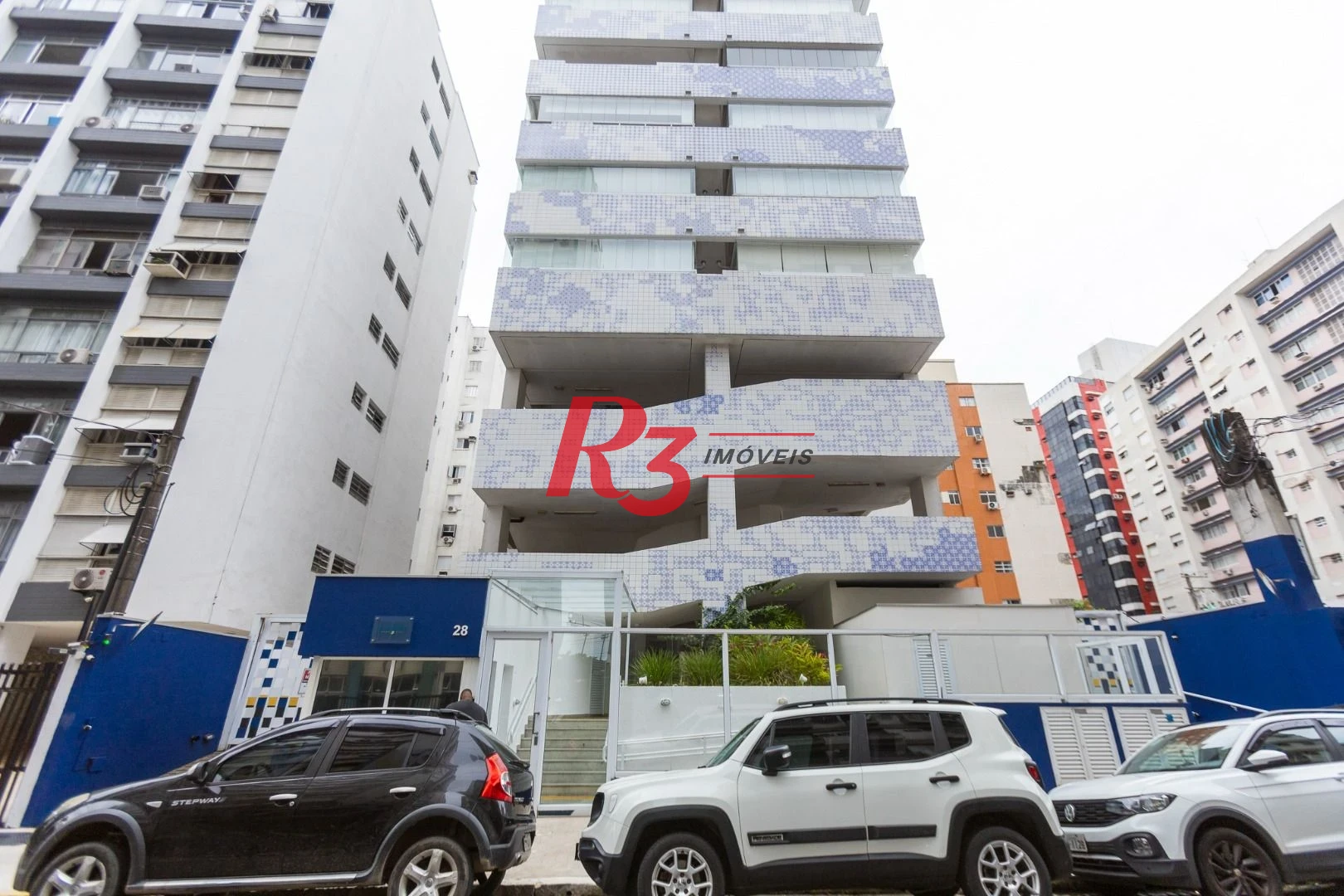 Apartamento com 3 dormitórios para alugar, 104 m² por R$ 10.000,00/mês - Gonzaga - Santos/SP