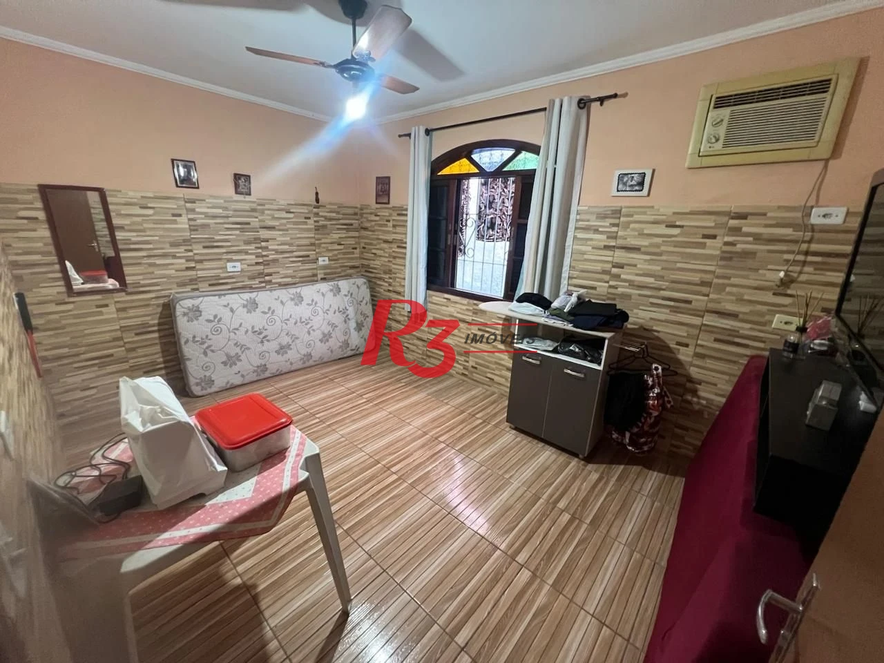 Casa à venda, 199 m² por R$ 540.000,00 - Rádio Club - Santos/SP