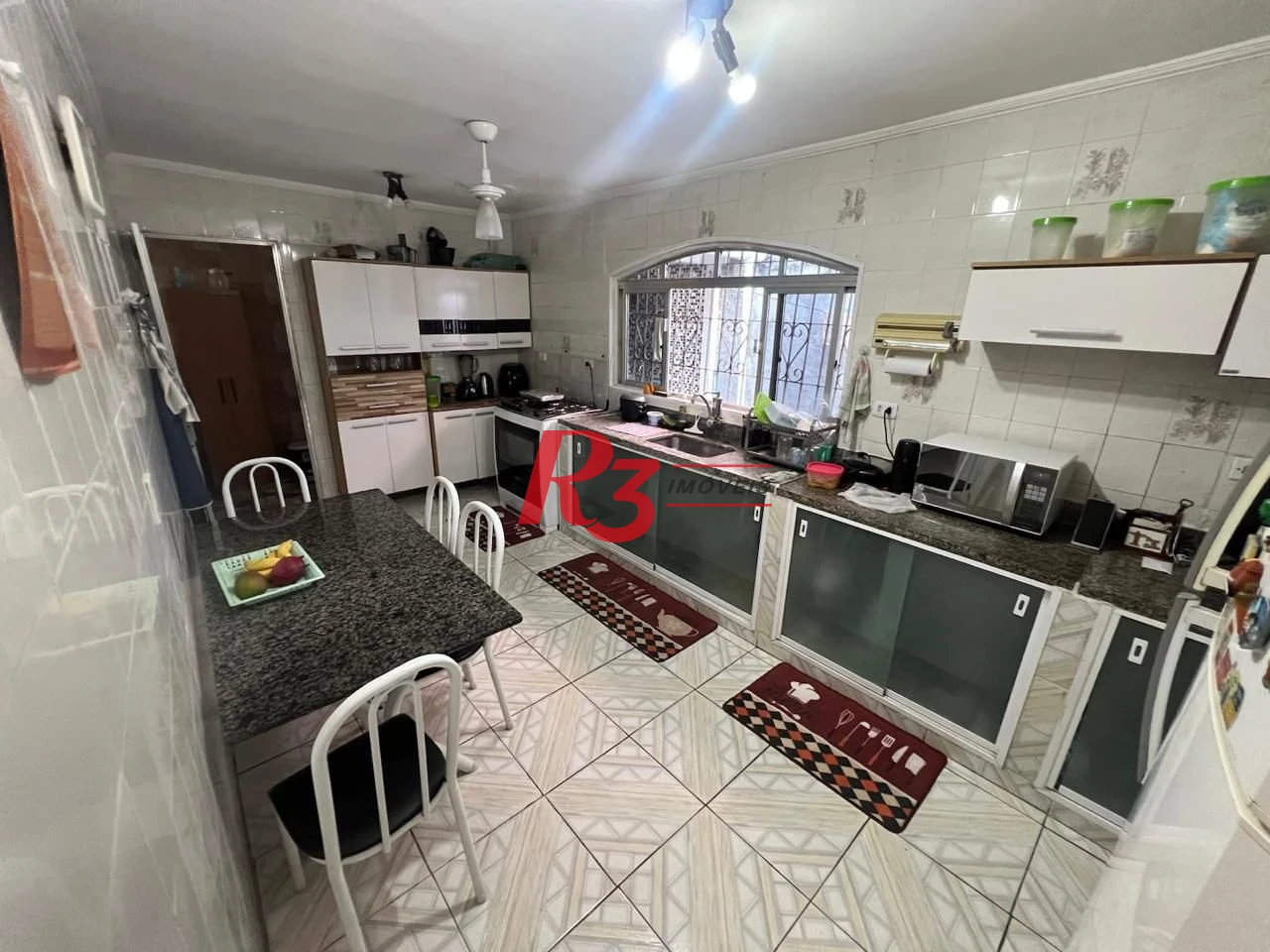 Casa à venda, 199 m² por R$ 540.000,00 - Rádio Club - Santos/SP