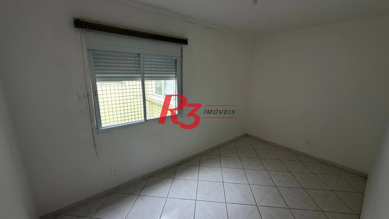 Apartamento para alugar, 110 m² por R$ 3.500,00/mês - Gonzaga - Santos/SP