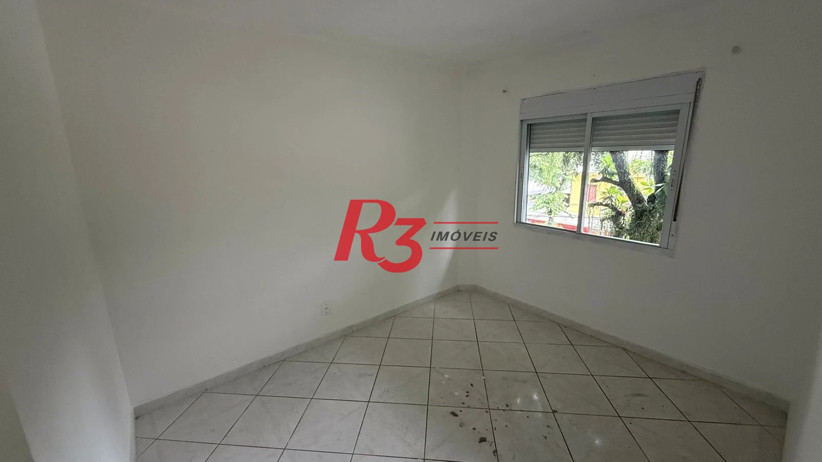 Apartamento para alugar, 110 m² por R$ 3.500,00/mês - Gonzaga - Santos/SP