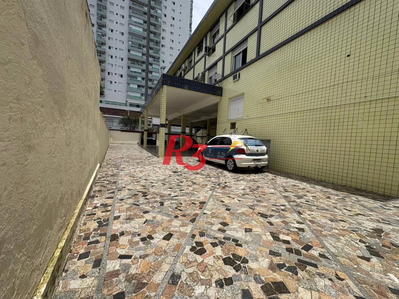 Apartamento para alugar, 110 m² por R$ 3.500,00/mês - Gonzaga - Santos/SP