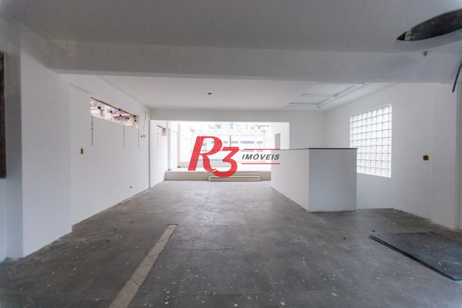 Sobrado para alugar, 467 m² por R$ 36.000,00/mês - Ponta da Praia - Santos/SP