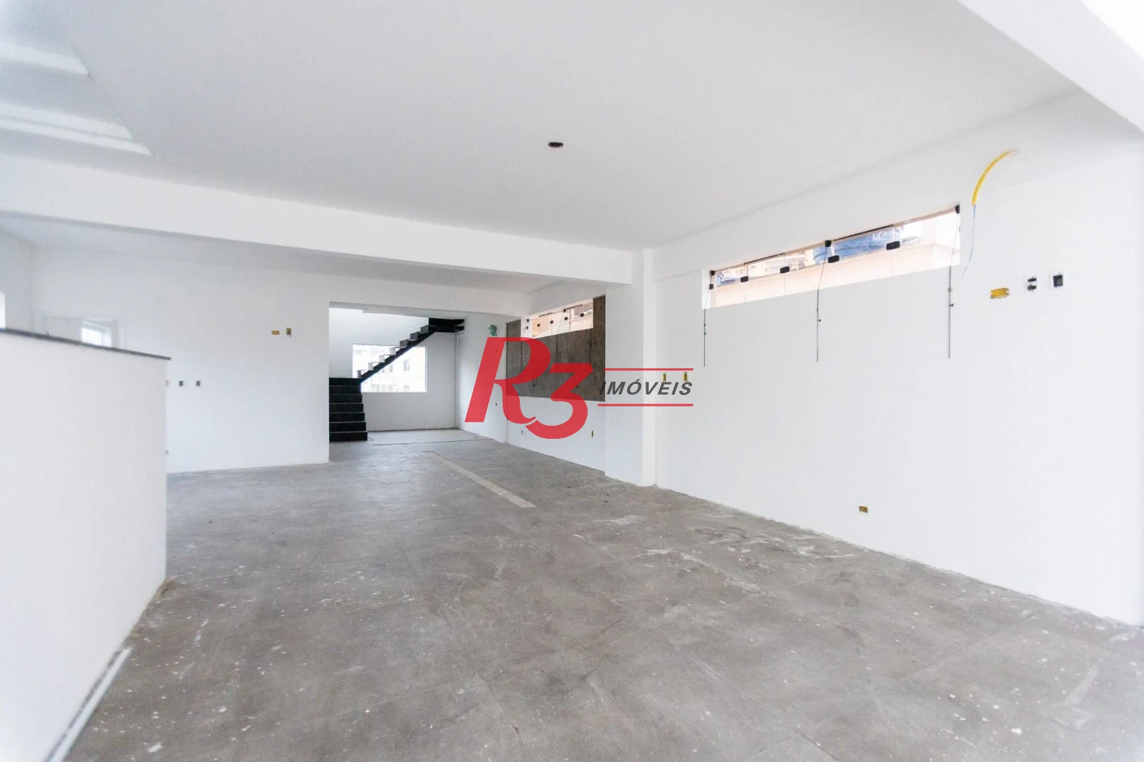Sobrado para alugar, 467 m² por R$ 36.000,00/mês - Ponta da Praia - Santos/SP