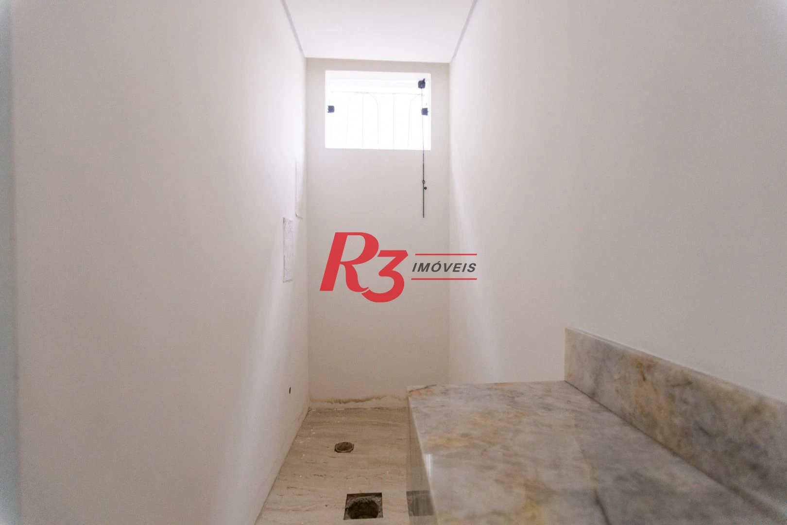 Sobrado para alugar, 467 m² por R$ 36.000,00/mês - Ponta da Praia - Santos/SP