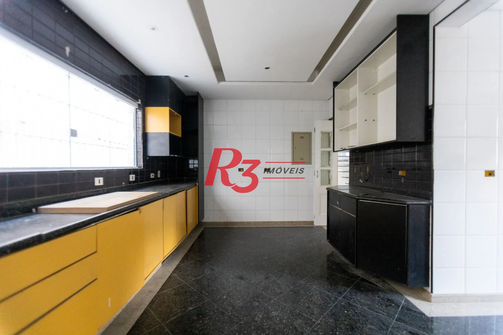 Sobrado para alugar, 467 m² por R$ 36.000,00/mês - Ponta da Praia - Santos/SP