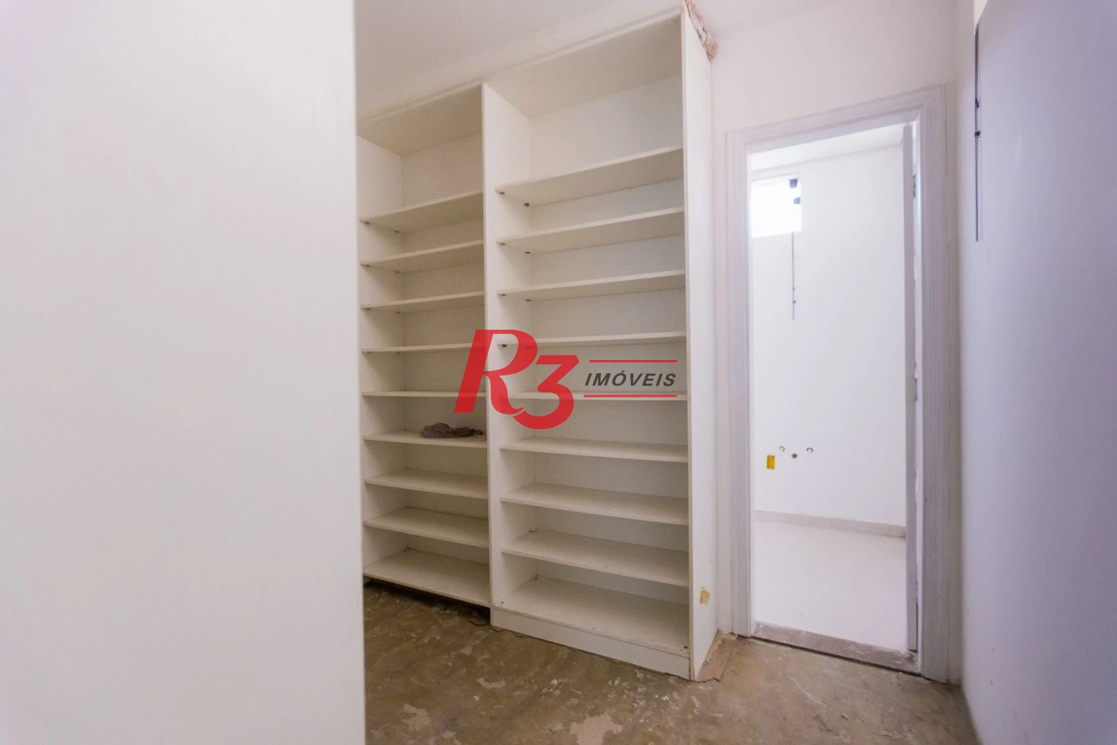Sobrado para alugar, 467 m² por R$ 36.000,00/mês - Ponta da Praia - Santos/SP