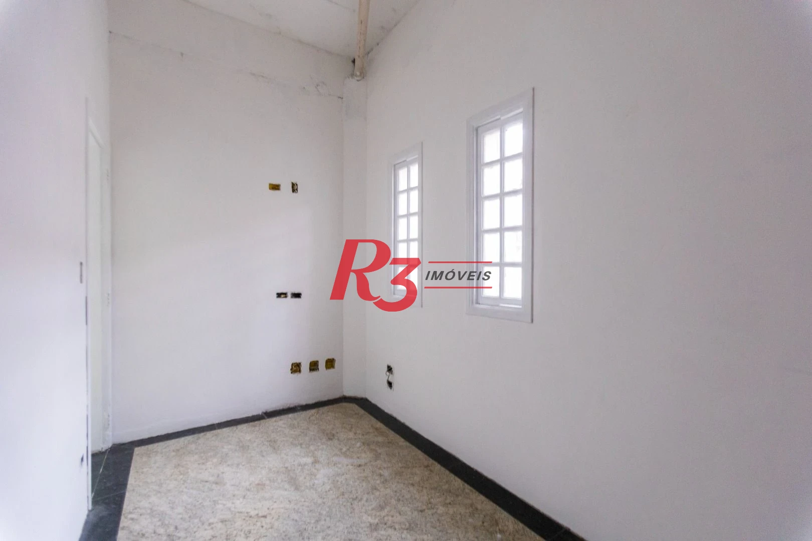 Sobrado para alugar, 467 m² por R$ 36.000,00/mês - Ponta da Praia - Santos/SP