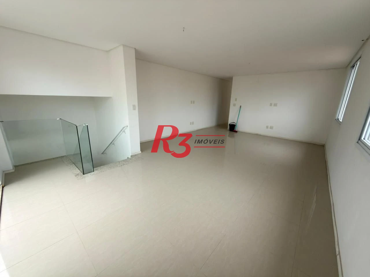 Casa à venda, 350 m² por R$ 1.300.000,00 - Embaré - Santos/SP