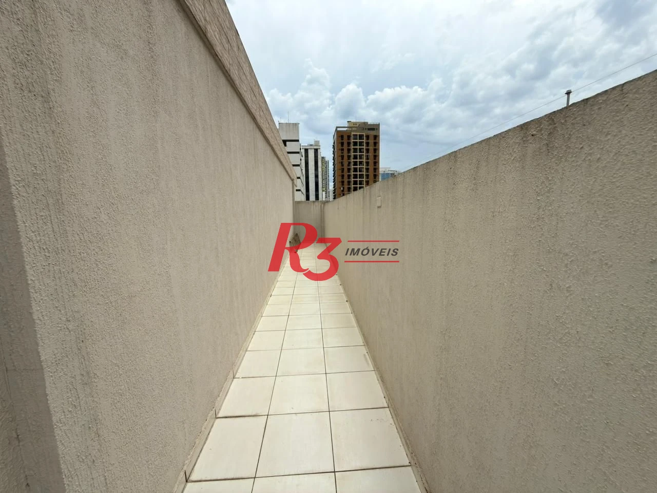Casa à venda, 350 m² por R$ 1.300.000,00 - Embaré - Santos/SP