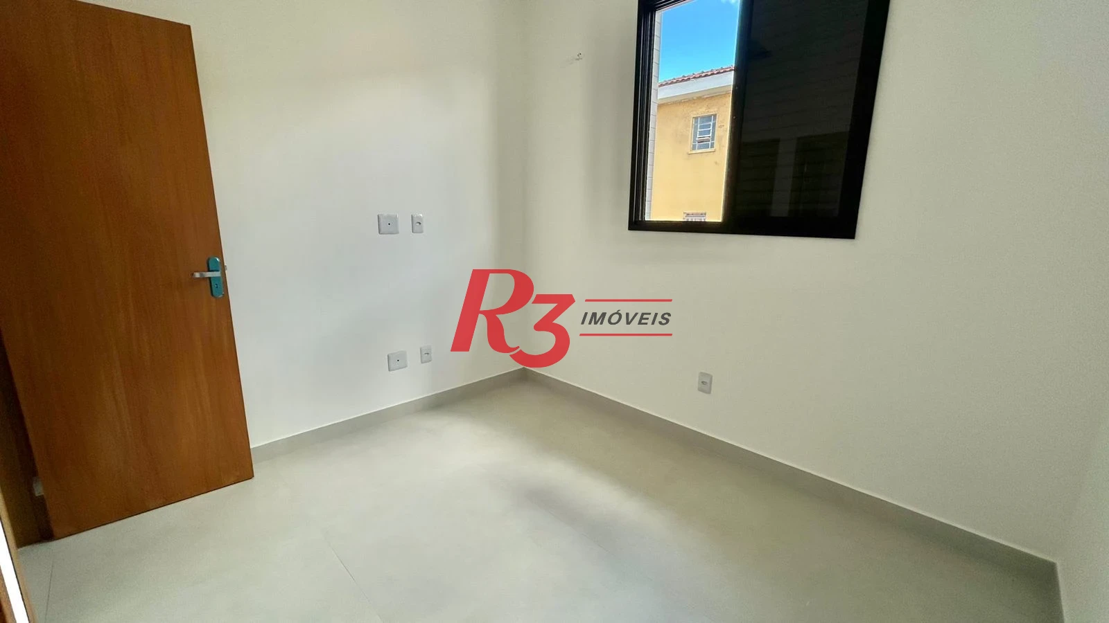 Casa com 2 dormitórios à venda, 90 m² por R$ 720.000,00 - Campo Grande - Santos/SP