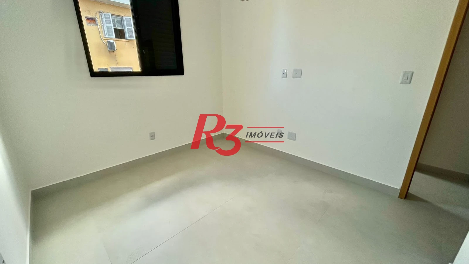 Casa com 2 dormitórios à venda, 90 m² por R$ 720.000,00 - Campo Grande - Santos/SP