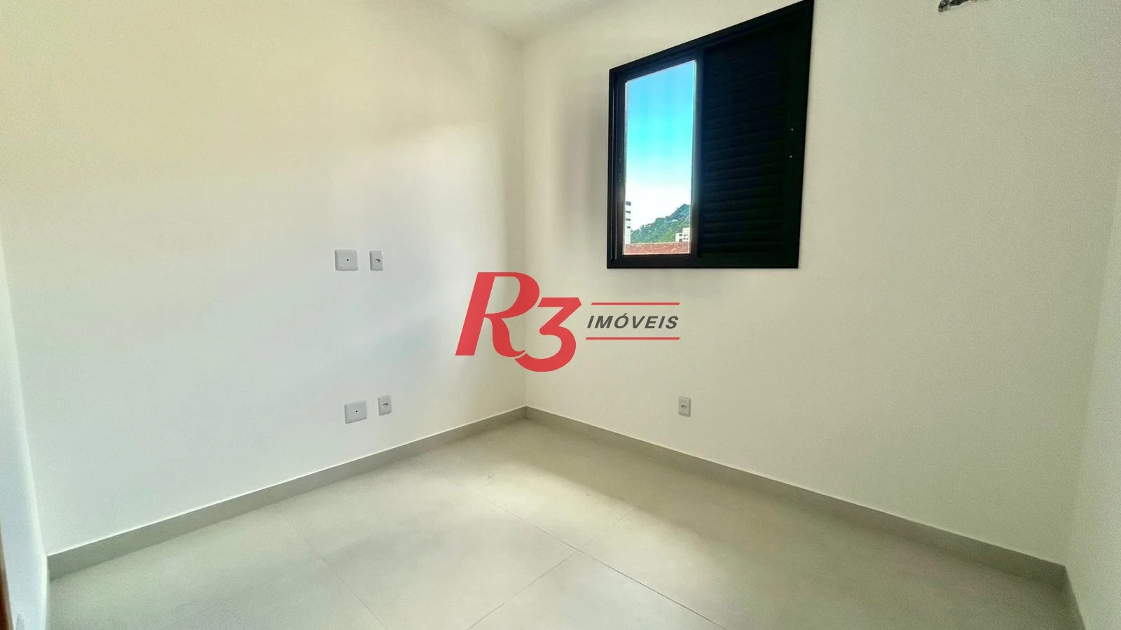 Casa com 2 dormitórios à venda, 90 m² por R$ 720.000,00 - Campo Grande - Santos/SP