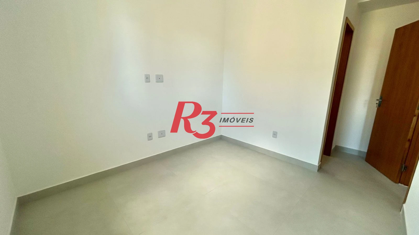 Casa com 2 dormitórios à venda, 90 m² por R$ 720.000,00 - Campo Grande - Santos/SP