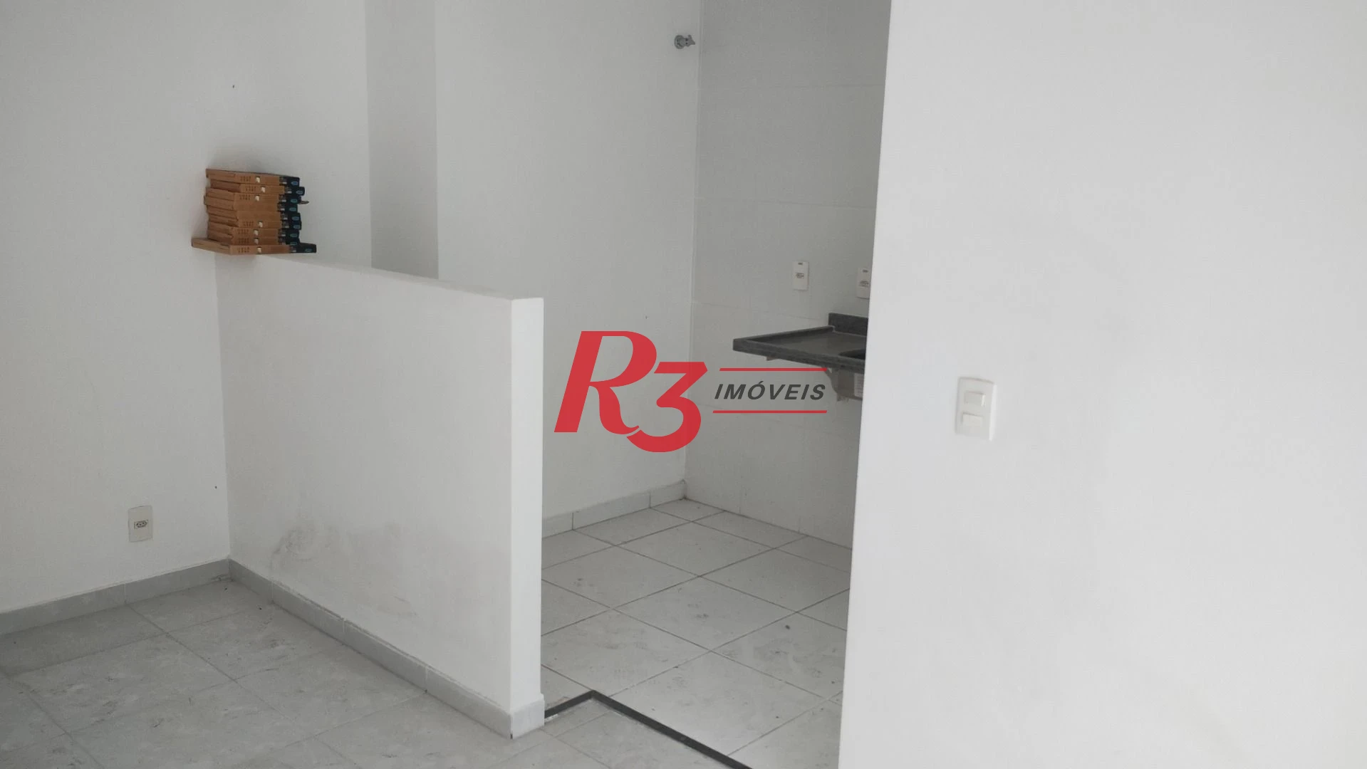 Apartamento com 2 dormitórios à venda, 52 m² por R$ 330.000,00 - Morro de Nova Cintra - Santos/SP
