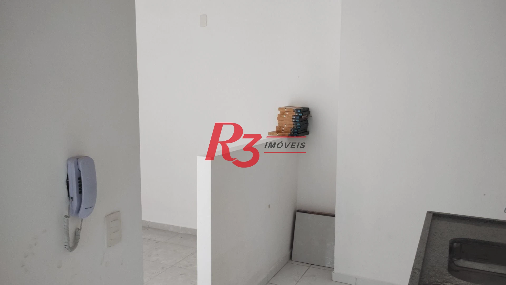 Apartamento com 2 dormitórios à venda, 52 m² por R$ 330.000,00 - Morro de Nova Cintra - Santos/SP