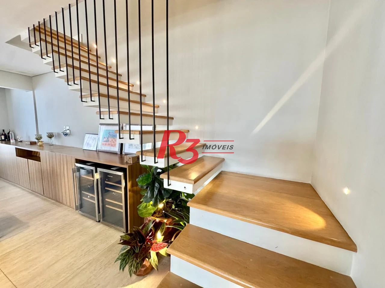 Cobertura com 4 dormitórios à venda, 418 m² por R$ 5.400.000,00 - Boqueirão - Santos/SP