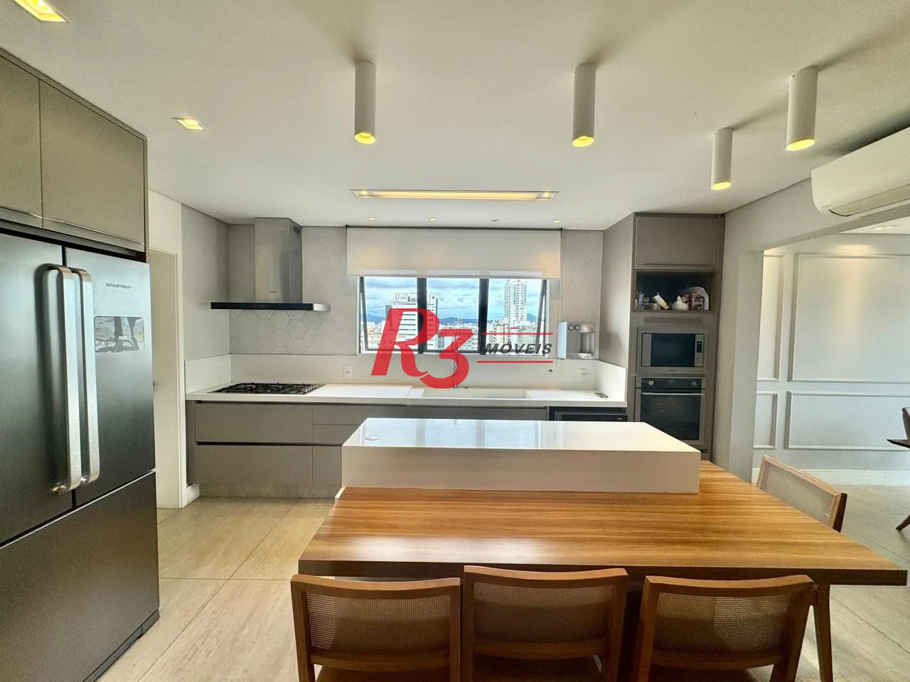 Cobertura com 4 dormitórios à venda, 418 m² por R$ 5.400.000,00 - Boqueirão - Santos/SP
