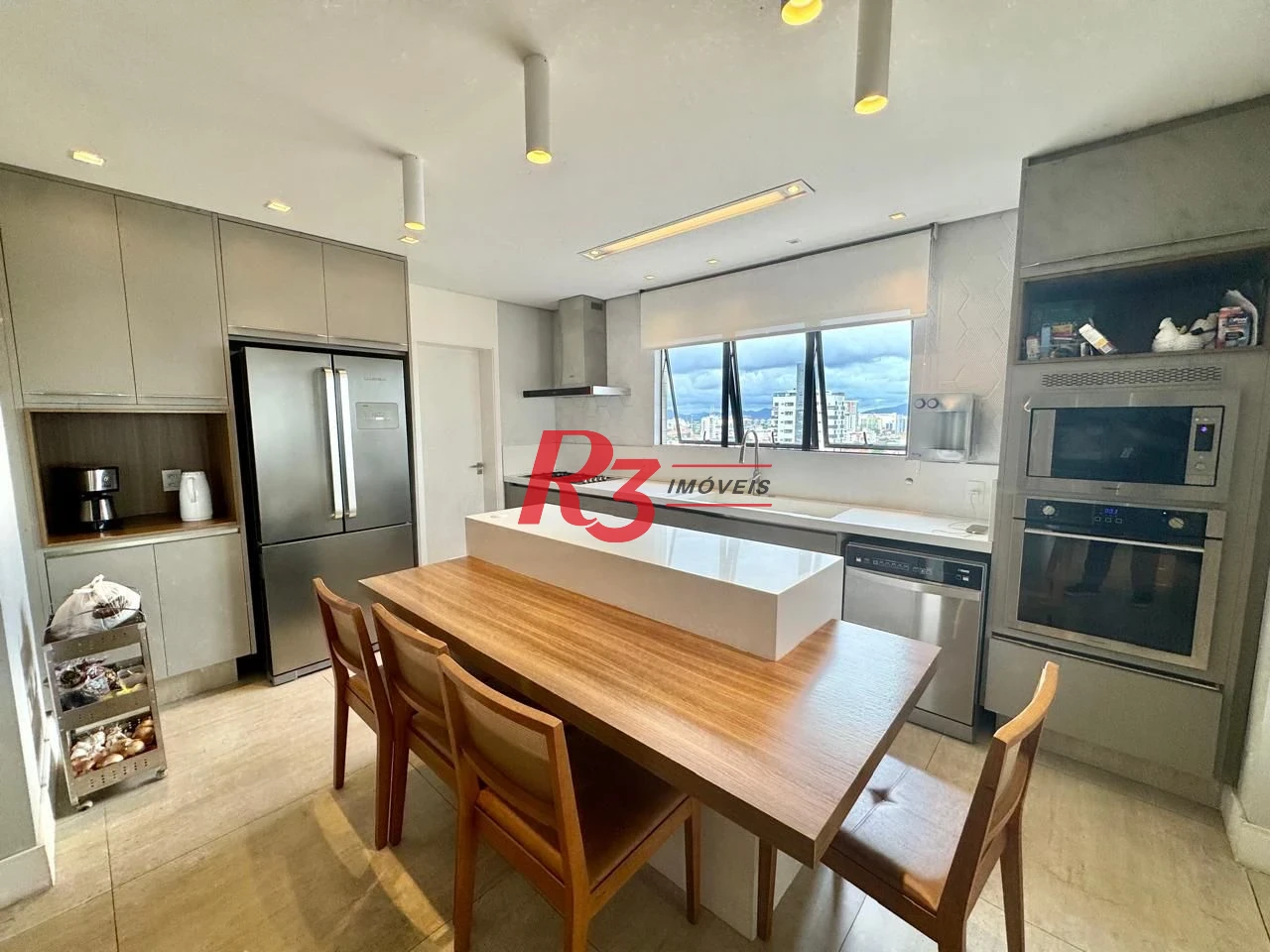 Cobertura com 4 dormitórios à venda, 418 m² por R$ 5.400.000,00 - Boqueirão - Santos/SP