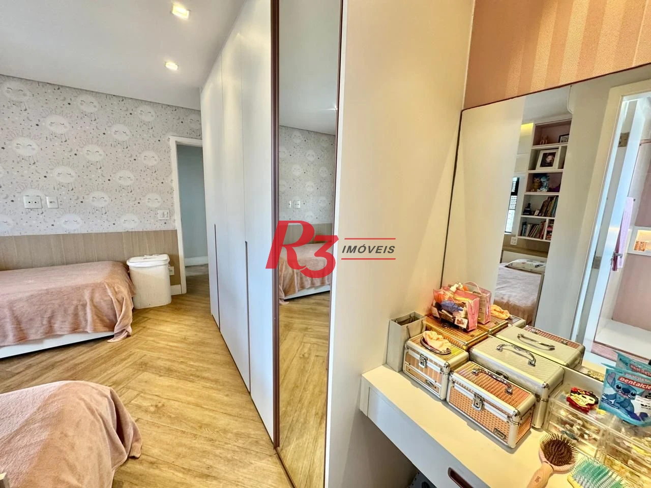 Cobertura com 4 dormitórios à venda, 418 m² por R$ 5.400.000,00 - Boqueirão - Santos/SP