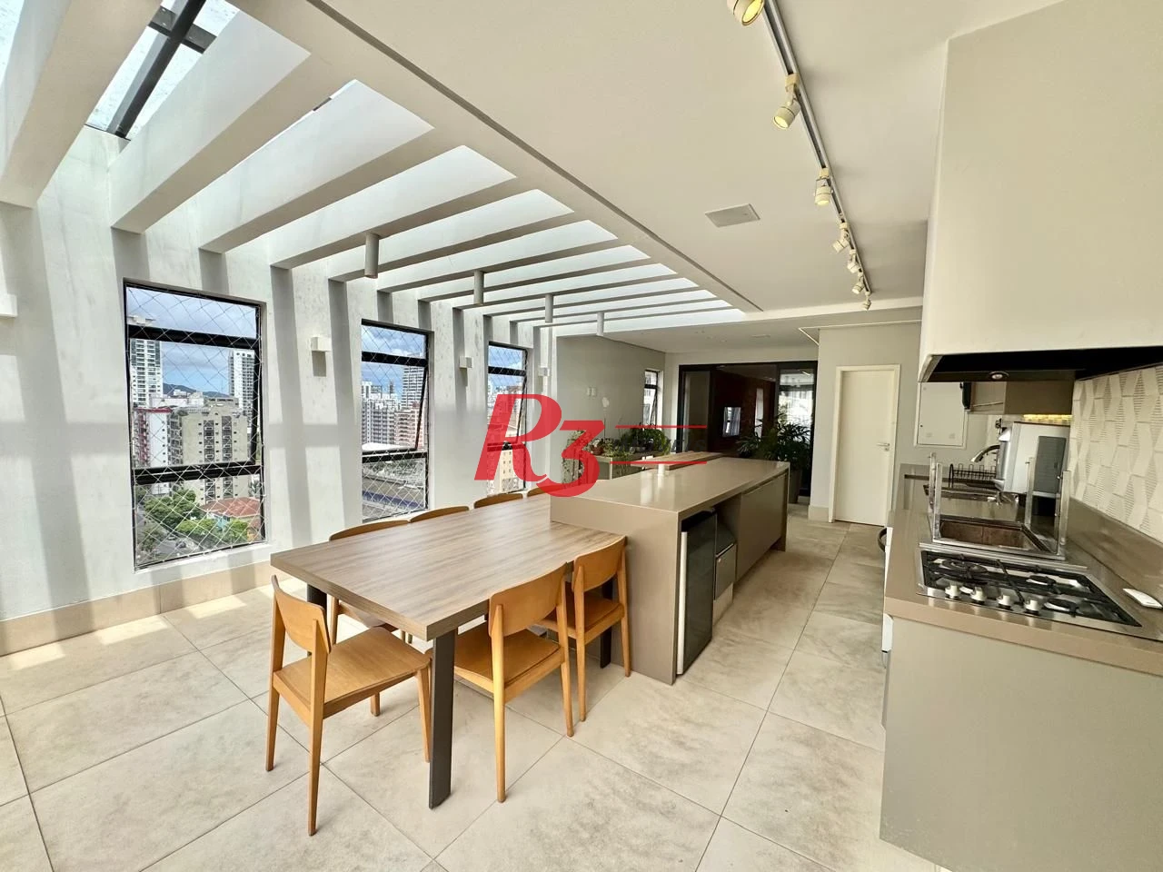 Cobertura com 4 dormitórios à venda, 418 m² por R$ 5.400.000,00 - Boqueirão - Santos/SP