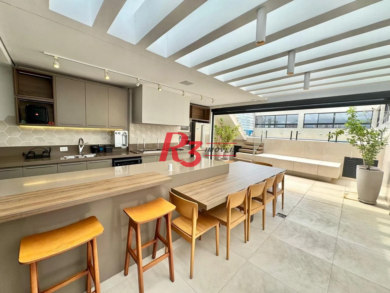 Cobertura com 4 dormitórios à venda, 418 m² por R$ 5.400.000,00 - Boqueirão - Santos/SP