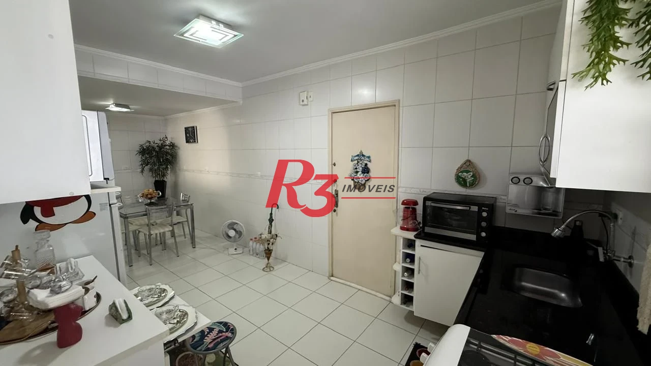 Apartamento à venda, 102 m² por R$ 835.000,00 - Gonzaga - Santos/SP