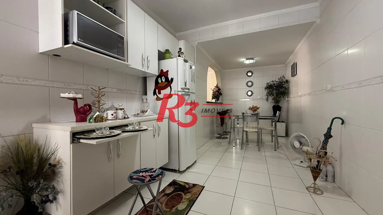 Apartamento à venda, 102 m² por R$ 835.000,00 - Gonzaga - Santos/SP