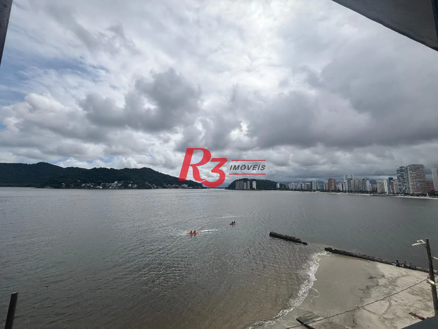 Apartamento com 2 dormitórios à venda, 90 m² por R$ 545.000,00 - Itararé - São Vicente/SP